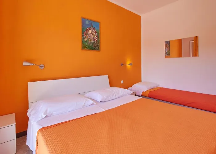 Casa Borgo 2 *